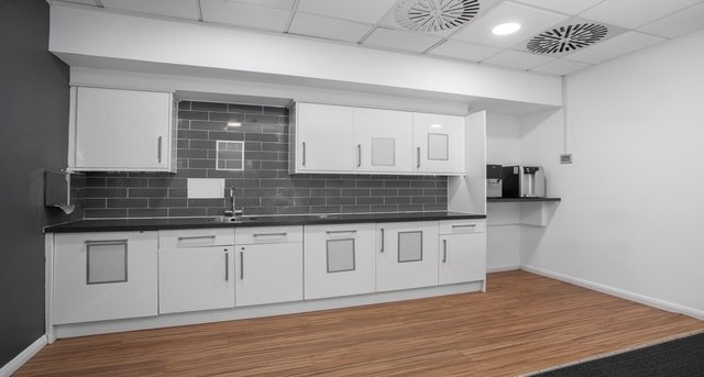 East Midlands Airport, Herald Way, Castle Donington, Leicestershire DE74 2TZ — office space for rent, photo 3