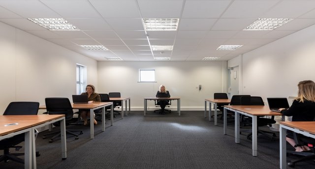 East Portway Business Park, Caxton Close, Andover, SP10 3FG — office space for rent, photo 7