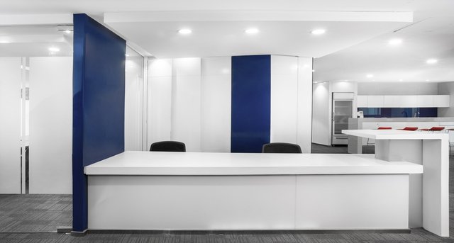 Rent office Emirates Tower_2-1