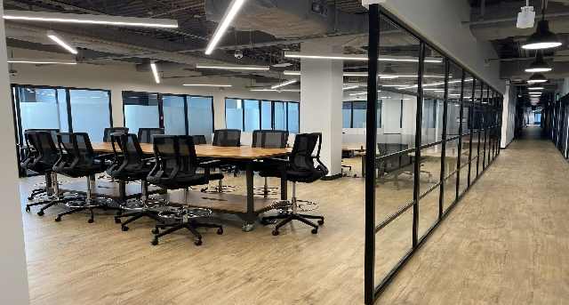 Rent office Endicott Drive 44679_3-1