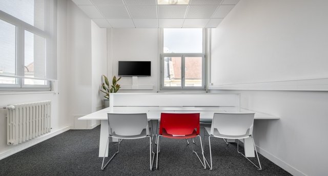 Sewa pejabat Espace Galilee_7-1