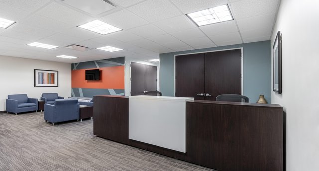 Sewa pejabat Executive Towers West_2-1