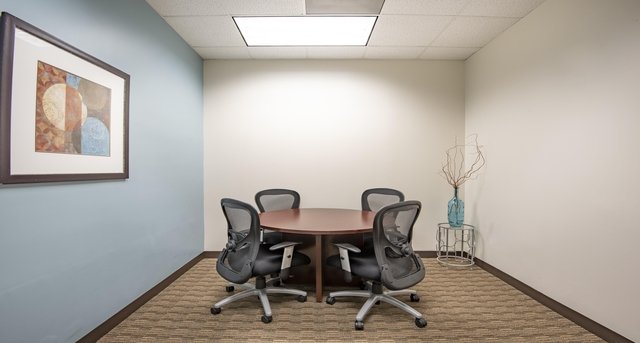 Fairview Plaza I, 5960 Fairview Road, Charlotte, NC 28210 — office space for rent, photo 2