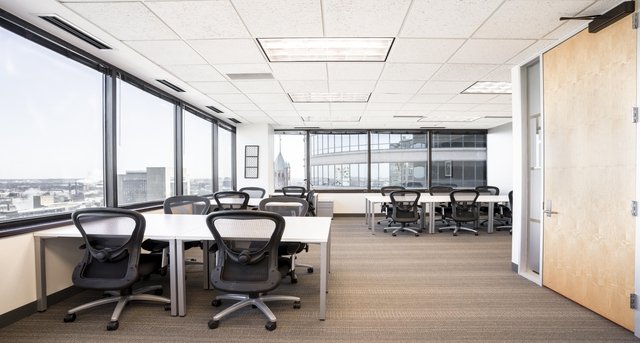 Rent office Fifth Street Towers_3-1