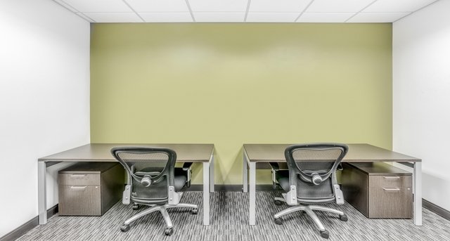 Rent office First Horizon Plaza_7-1