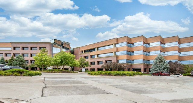 Rent office First National Bank Business Park_8-1