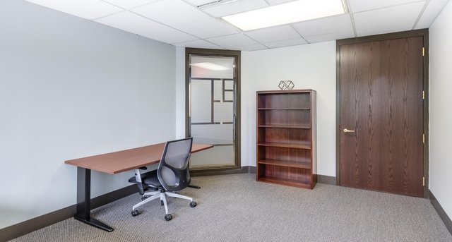 Rent office Foster Plaza 5_5-1