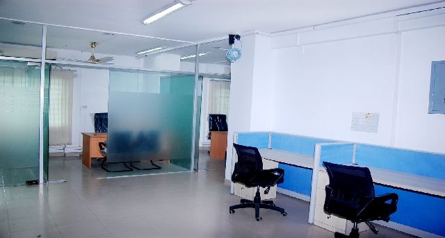 Kiadó irodák Jinghope GCE Co-Work Platform_7-13