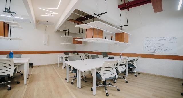 Rent office Golf Course Extension Road_3-1