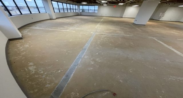 Rent office Greenbrier Circle 870_3-1