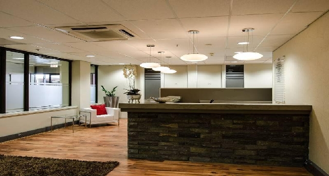 مكتب للايجارGround Floor, Lakeview Building, Mike Crawford Avenue 0157_2-1