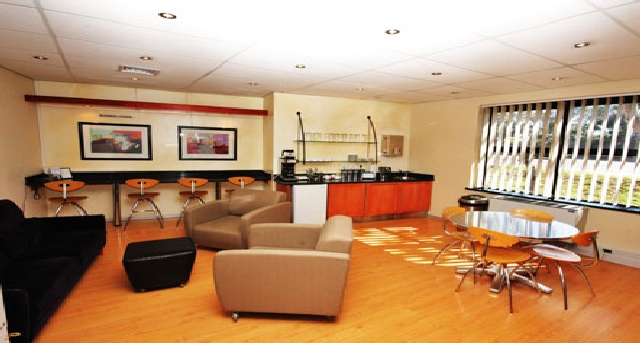 Biura do wynajęcia Ground Floor, Liesbeek House, River Park, River Lane, Mowbray_1-1