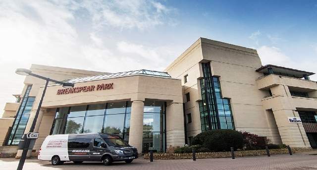 Rent office Ground Floor, Suite F, Breakspear Park, Breakspear Way_3-1