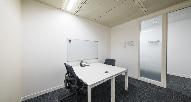 Rent office Ground Floor, Suite F, Breakspear Park, Breakspear Way_4-1
