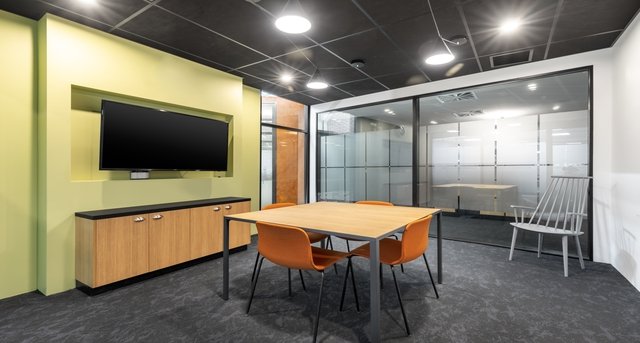 Rent office Harvest Court Mall_6-1