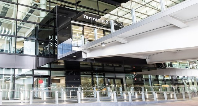 Rent office Heathrow Terminal 2_8-1