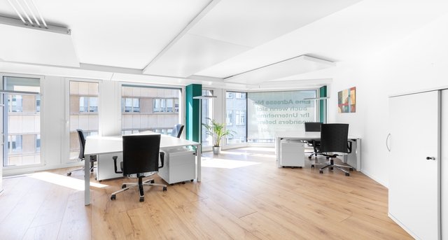 Rent office Hertensteinstrasse 51_3-1