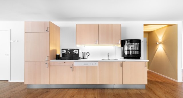 Rent office Hertensteinstrasse 51_4-1
