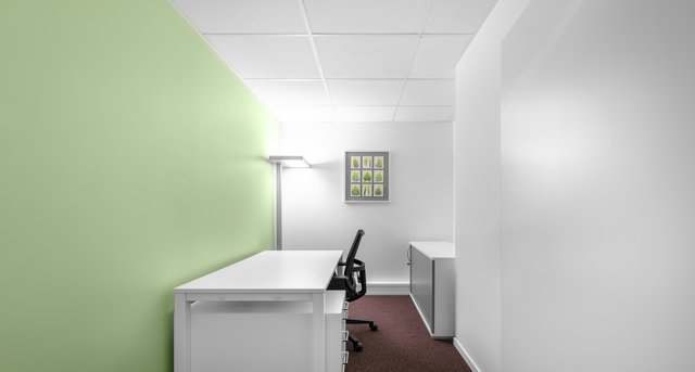 Rent office Hertensteinstrasse 51_5-1