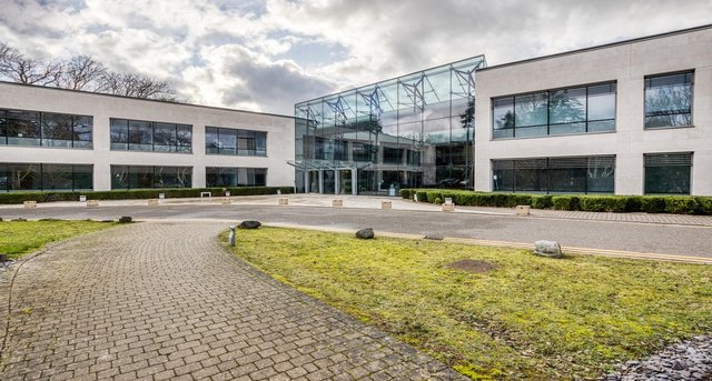Hillswood Business Park, 3000 Hillswood Drive, Chertsey, KT16 0RS — office space for rent, photo 6