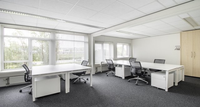 Alquiler oficinas Hullenbergweg 278_1-1