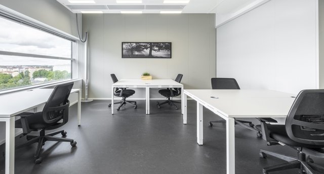 Alquiler oficinas Intelligate II_3-1