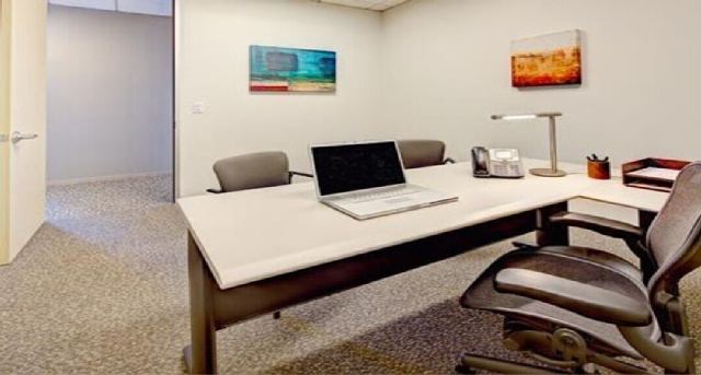 Sewa pejabat Interstate 45 North, Suite 200_1-1