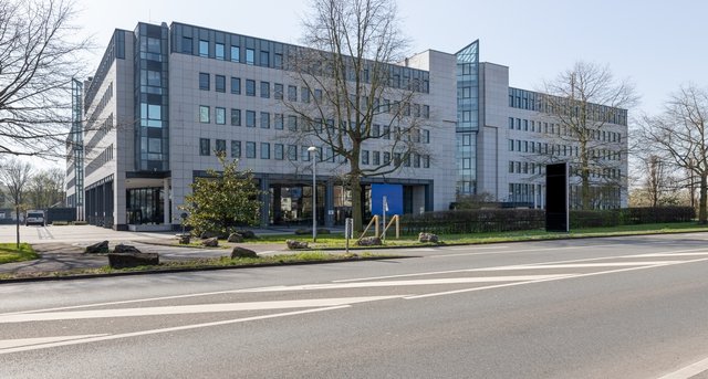 Rent office Kaiserswerther Strasse_4-1