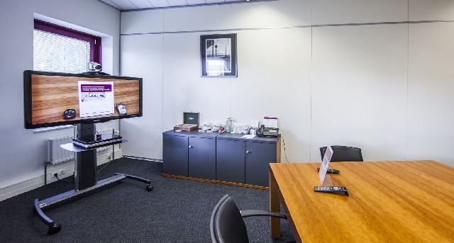 Alquiler oficinas Kingsfordweg 151_1-1