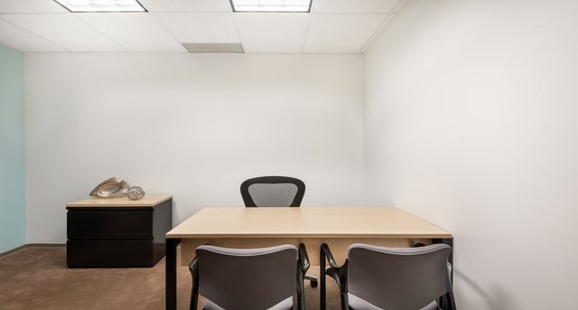 Rent office Lake Success Corporate Center_7-1