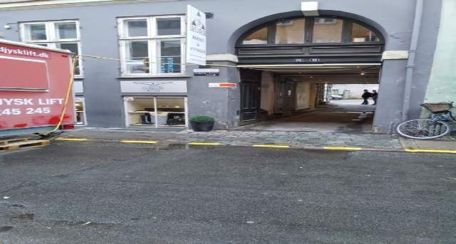 Larsbjørnsstræde 11, Larsbjørnsstræde 11, Larsbjørnsstræde 11 — office space for rent, photo 1