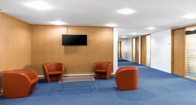 Rent office Les Pins Maritimes_1-1