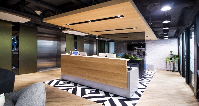 مكتب للايجارLevel 8 & 11, Admiralty Centre Tower 2_1-1