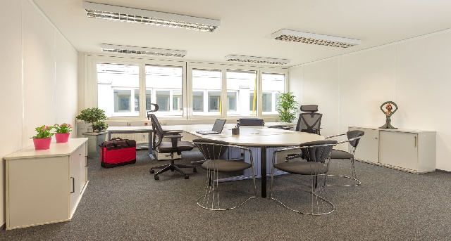 Rent office Lierenfelder Straße 51_4-10