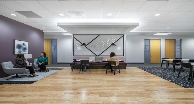 Rent office Lincoln Legacy One_1-1