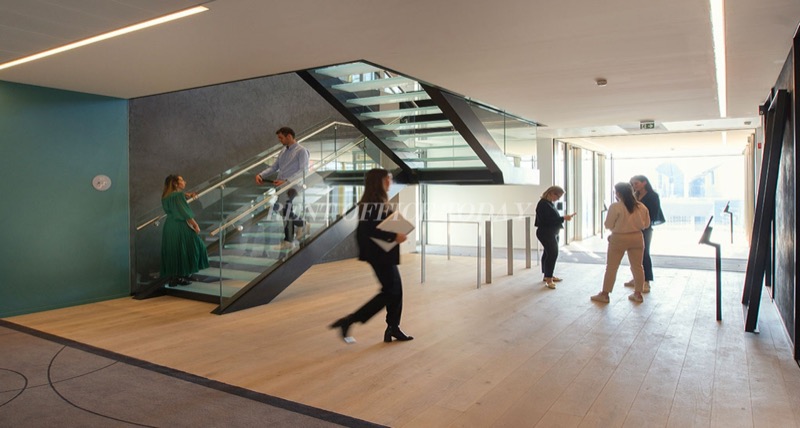 Trinity Tower, 1bis Pl. de la Défense, 92800 Puteaux — office space for rent, photo 3