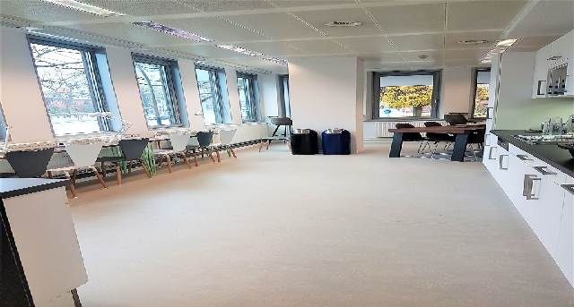 Ludwig-Erhard-Straße 18, Ludwig-Erhard-Straße 18, Ludwig-Erhard-Straße 18 — office space for rent, photo 9