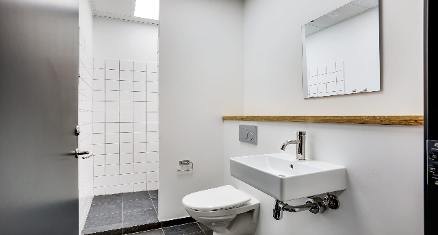 Lythgoe House, Manchester Road, Lythgoe House, Manchester Road, Bolton BL3 2NZ — office space for rent, photo 6