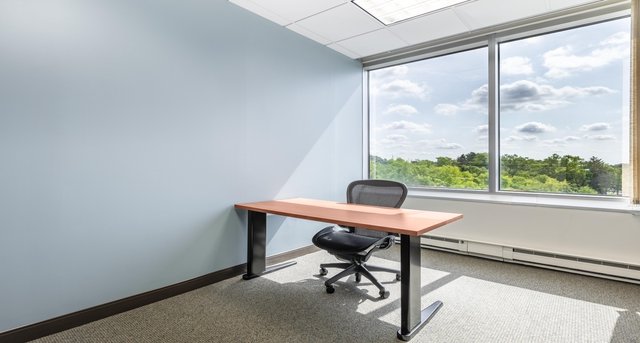 Rent office Mack-Cali Center III_3-1