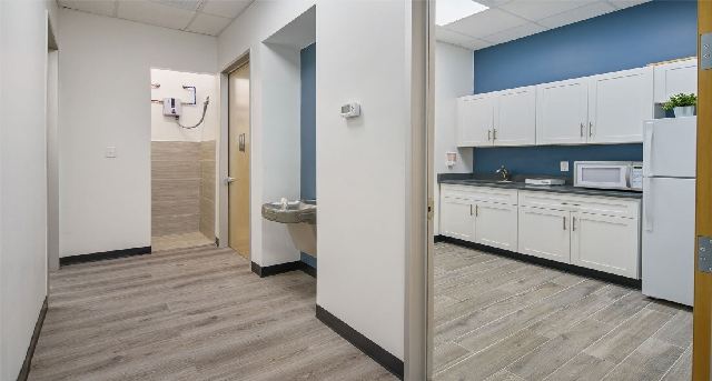 Marsh Lane 2414, Marsh Lane 2414, Dallas, TX 75006 — office space for rent, photo 3