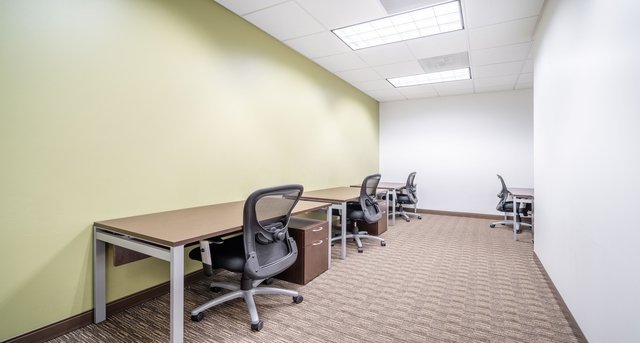 Rent office Melford Plaza I_6-1