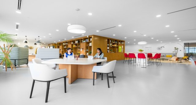 Alquiler oficinas Menara UAC_6-1