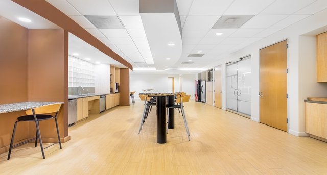 Rent office Millennium Center_1-1