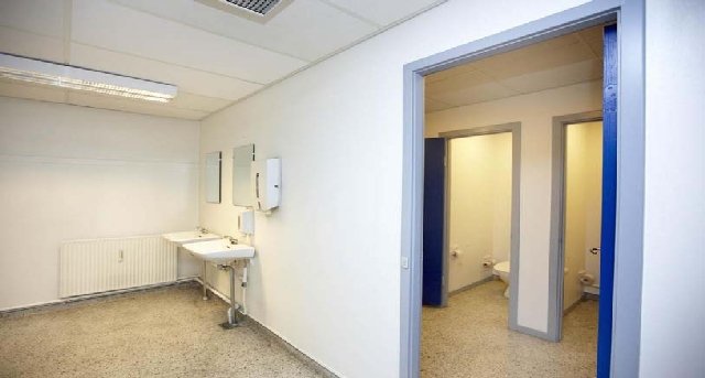 Sewa kantor Naverland 8_5-1