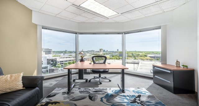 Rent office Normandale Lake Office Park_3-1