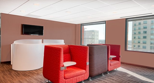 Rent office One City Plaza_1-1