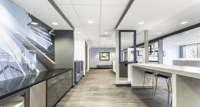 One Hartsfield Center, 100 Hartsfield Centre Parkway College Park, Atlanta, GA 30354 — office space for rent, photo 1