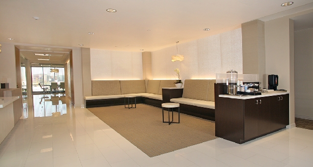 Pronájem kanceláře  One Park Plaza, Suite 600_2-1