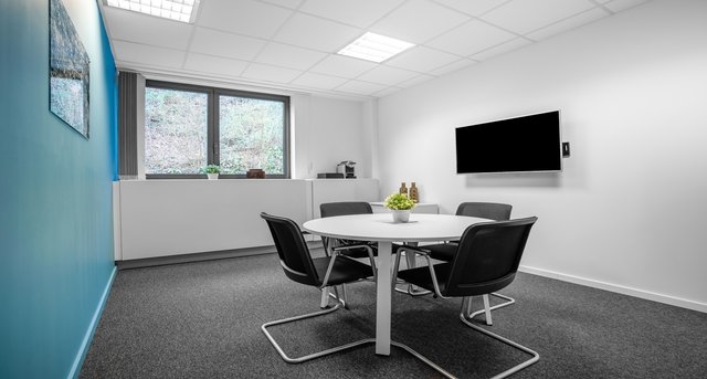 Rent office Orion Business Park_5-1