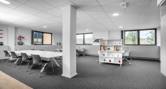 Rent office Orion Business Park_6-1